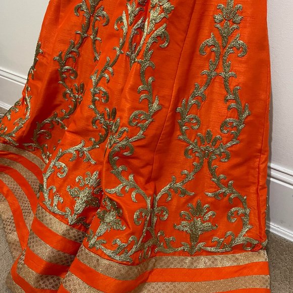 Indian Dress - Picture 2 of 4